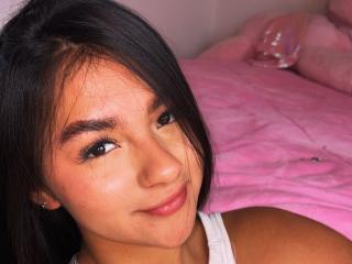 Ver la ficha detallada de AlessiaFerry