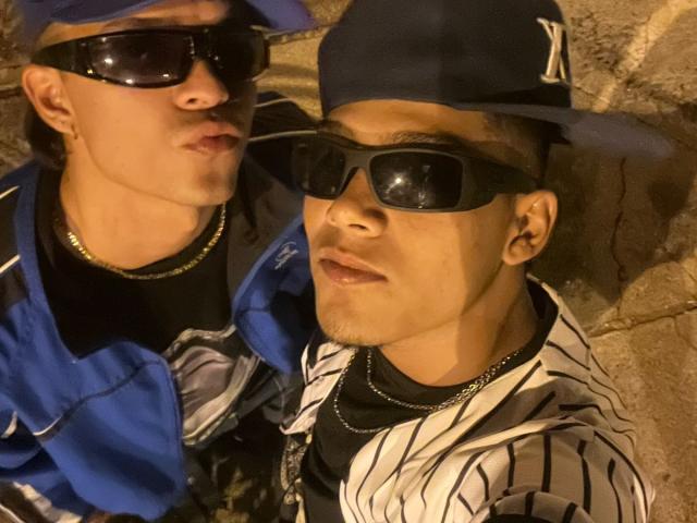 DanAndKamadeva - Live porn &amp; sex cam - 28989899