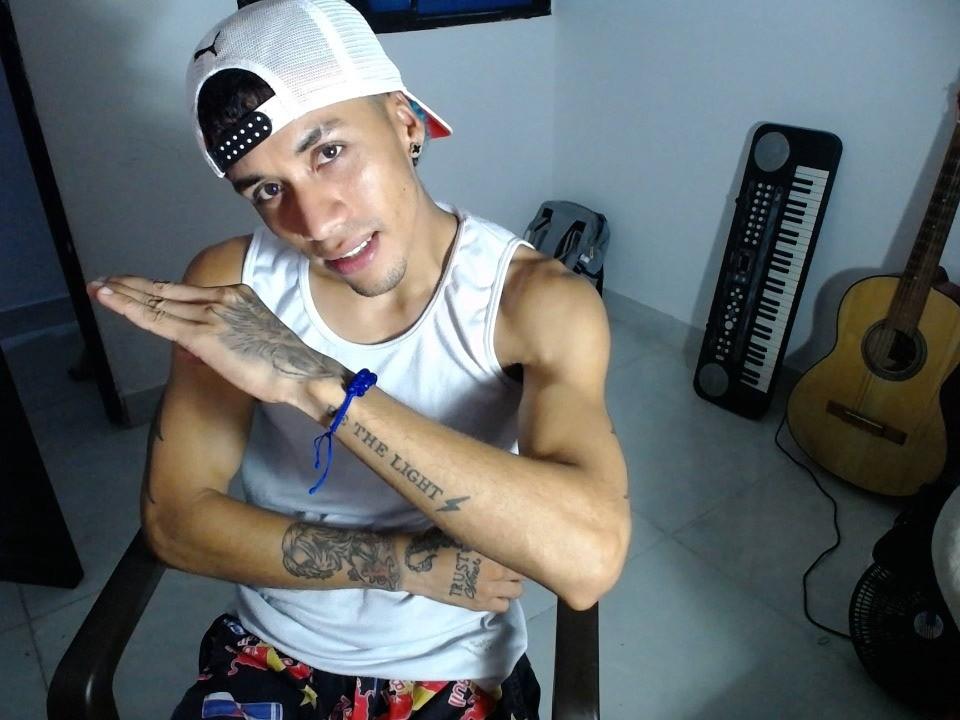 JersiSexlov - Live porn &amp; sex cam - 28991327