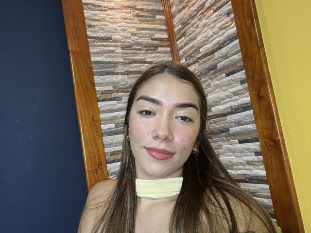 SharonKlart - Live porn &amp; sex cam - 28992002