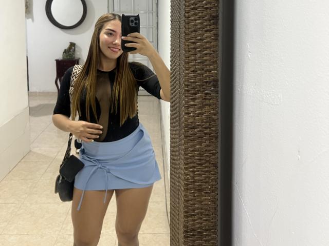 SharonKlart - Live porn &amp; sex cam - 28992017