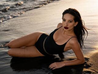 Ver la ficha detallada de ElzaKomx