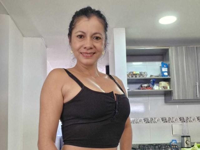 MelissaBaud - Sexe cam en vivo - 28992242