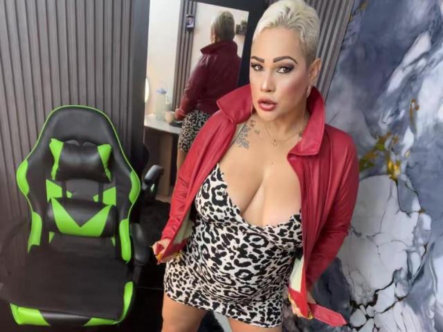 GianellaCox - Live porn &amp; sex cam - 28993490