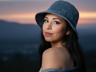 Ver la ficha detallada de AliiciaSmith