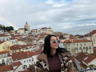 Δείτε την λεπτομερή καρτέλα του IsabellaJames