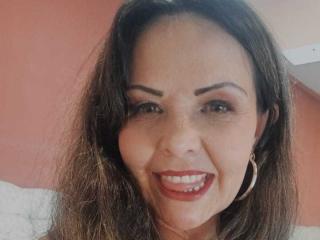 Δείτε την λεπτομερή καρτέλα του MelissaLeen