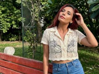 Δείτε την λεπτομερή καρτέλα του RoxaneMoore