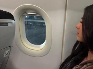 Δείτε την λεπτομερή καρτέλα του JuliaGarciax