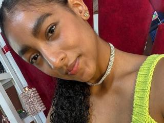 Δείτε την λεπτομερή καρτέλα του NatalyBlonder