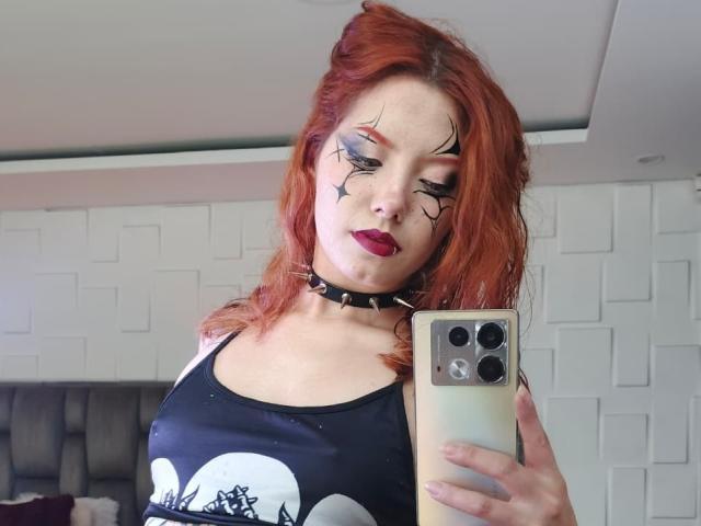 EmmaThomsonn - Live porn &amp; sex cam - 28999688