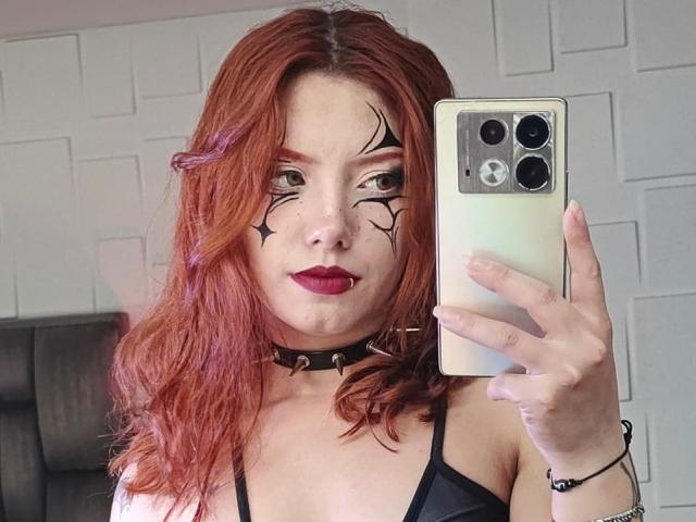 EmmaThomsonn - Live porn &amp; sex cam - 28999700