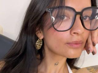 Volledig profiel bekijken van NiaWhitee