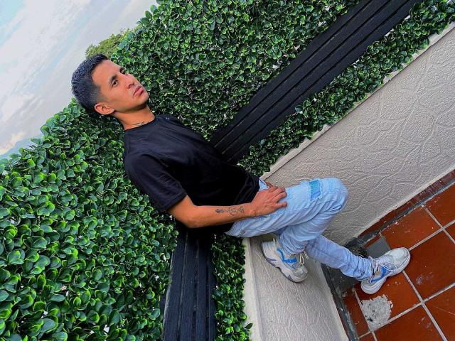 SalvatoreMontes - Sexe cam en vivo - 29001188