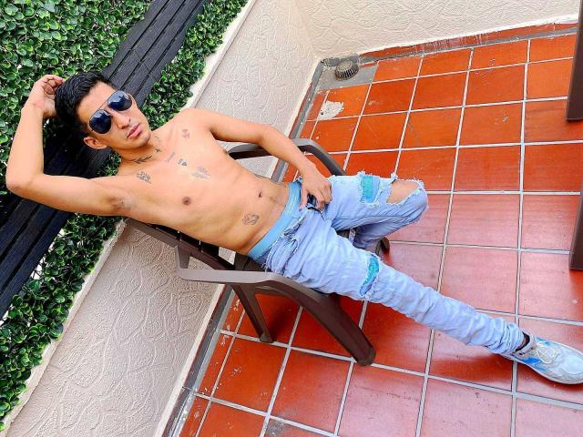 SalvatoreMontes - Sexe cam en vivo - 29001191