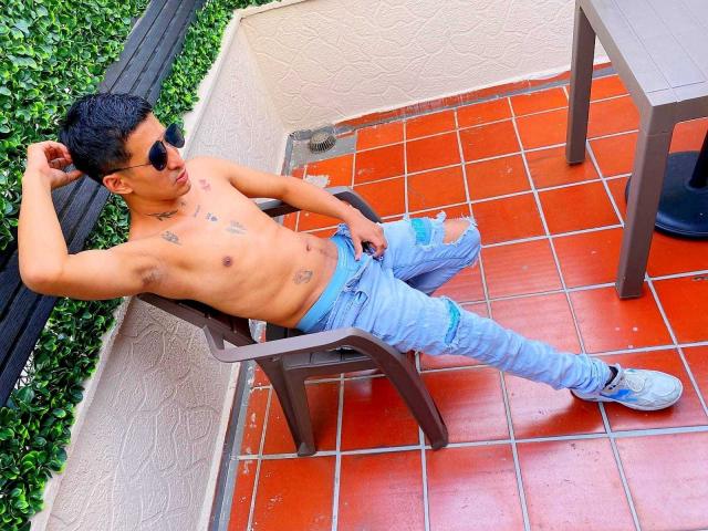 SalvatoreMontes - Sexe cam en vivo - 29001203