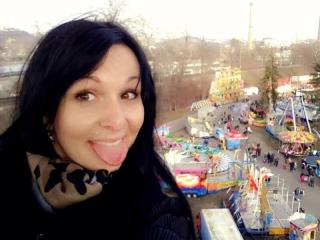 Volledig profiel bekijken van NaomiStarX-hot