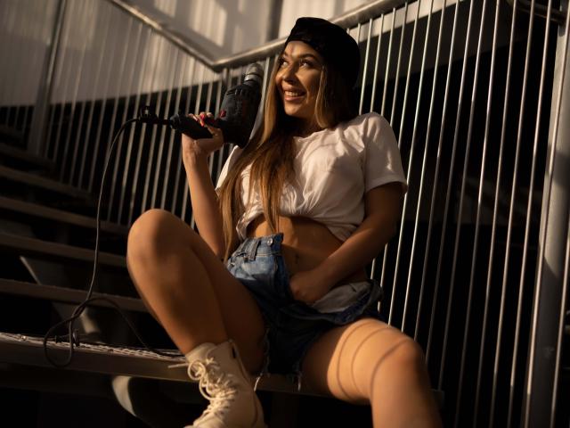 IrisMia - Live sex cam - 29004278