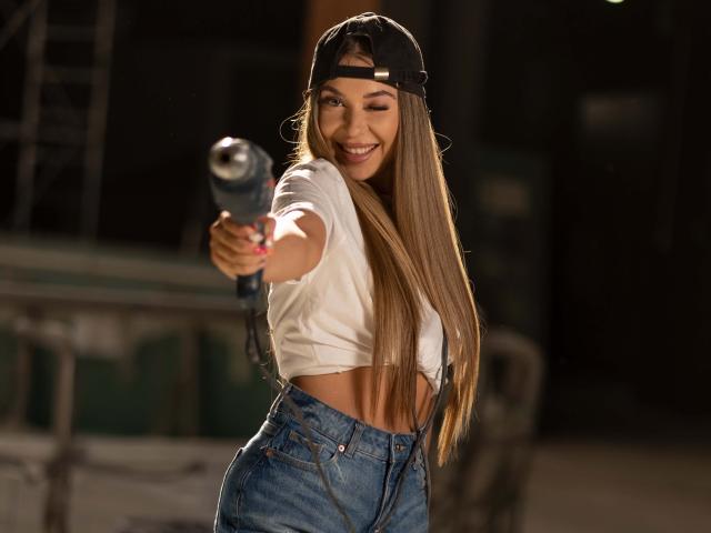 IrisMia - Live porn &amp; sex cam - 29004302