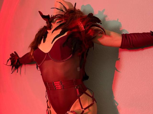 MiraGi - Live porn &amp; sex cam - 29004944