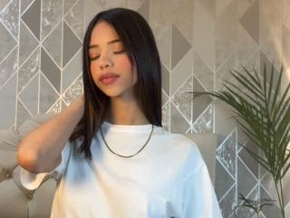 Volledig profiel bekijken van LiaBlom