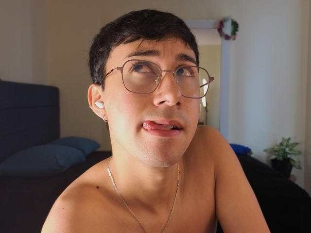 OliverHot69 - Live porn &amp; sex cam - 29005721