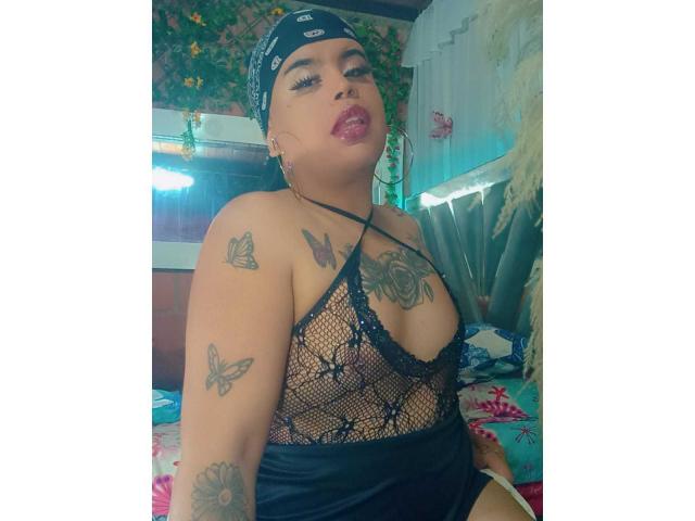 NauthyValentina - сексуальная веб-камера в реальном времени - 29006840