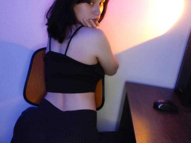 AnnieLamberth - Live porn &amp; sex cam - 29006888