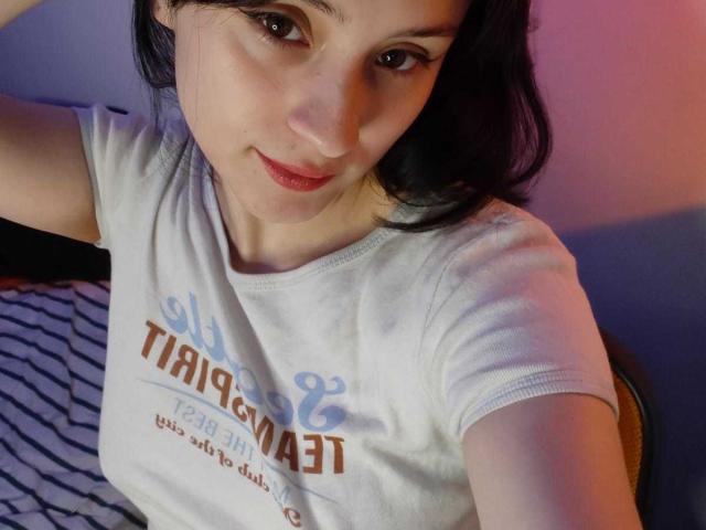 AnnieLamberth - Live porn &amp; sex cam - 29006927