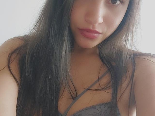 Isabellaluxxx - Live porn &amp; sex cam - 29007353