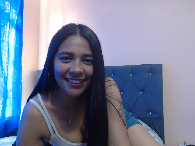 PauletteLoveX - Live porn &amp; sex cam - 29012054
