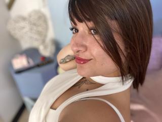 Ver la ficha detallada de AnikaFleur