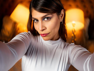 Ver la ficha detallada de GiovannaBloom