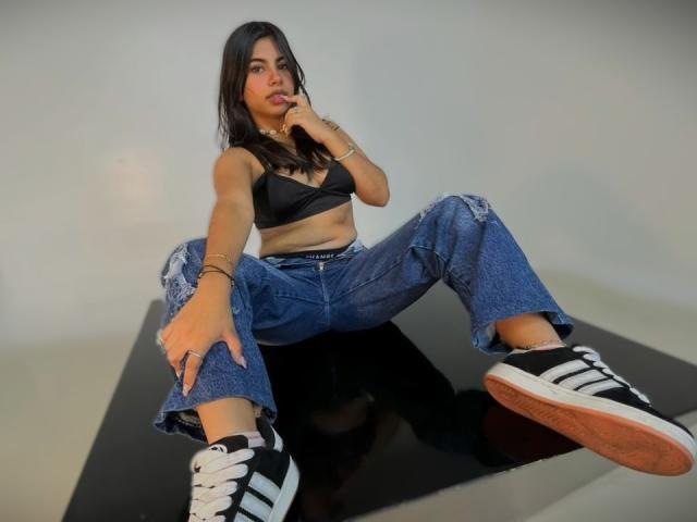 CelesteMorel - Live sexe cam - 29018639