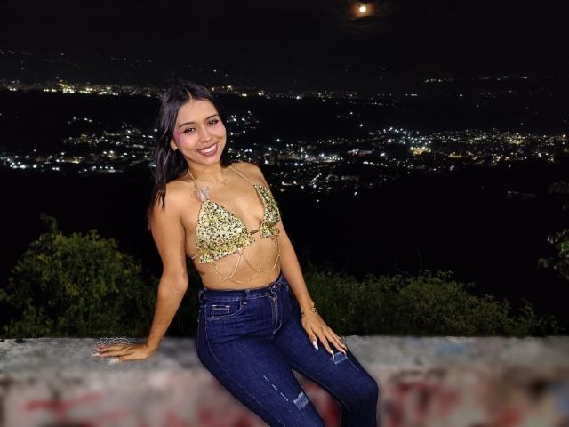 ZammySanz - Live porn &amp; sex cam - 29019323