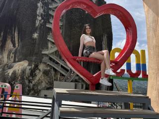 Ver la ficha detallada de LunaaBlossom