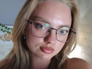 Volledig profiel bekijken van CrystalHope