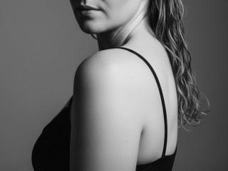 Volledig profiel bekijken van Nionell