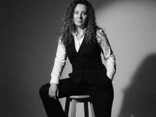 Volledig profiel bekijken van Nionell