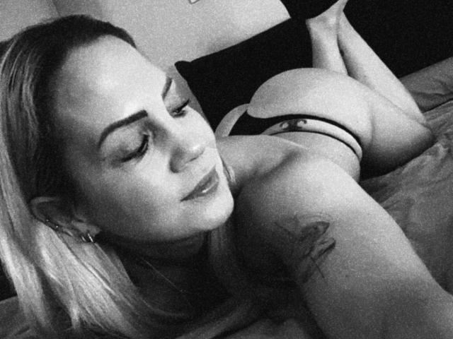 PrettyKaty27-hot - Live porn &amp; sex cam - 29021894