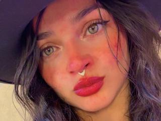 Ver la ficha detallada de LucyySky