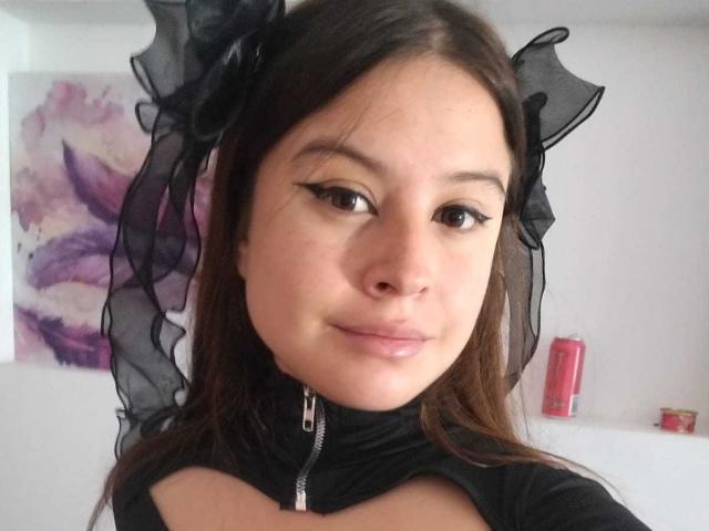 MelaniBecker - Live porn &amp; sex cam - 29023064