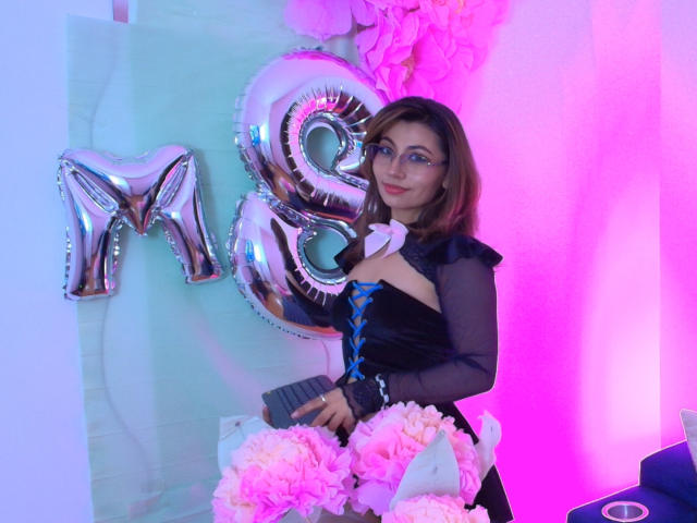 SeleneLeon - Live sex cam - 29025677