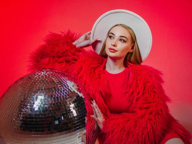 BarbaraRosy - פורנו בשידור חי ומצלמת סקס - 29027777