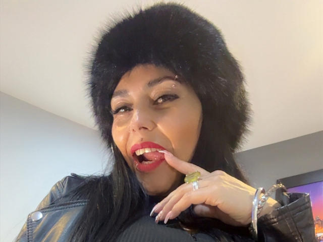 CharlotteCrofort - Sexe cam en vivo - 29029196