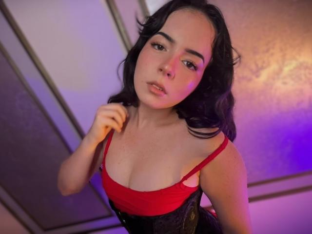 AliinaFontaine - Live porn &amp; sex cam - 29029457