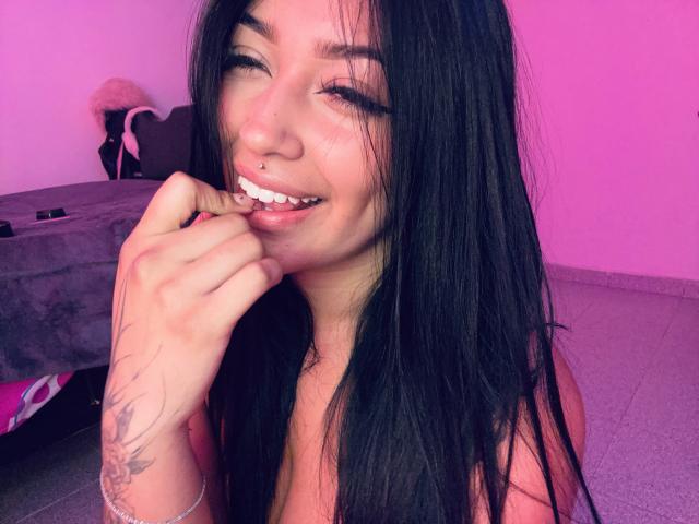 KatianPierce - Live porn &amp; sex cam - 29031854