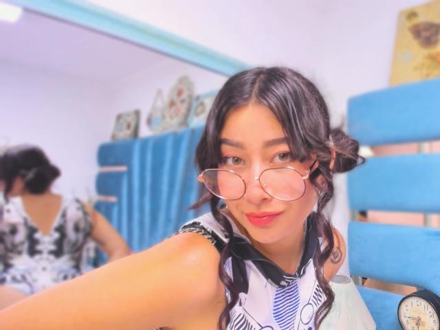 Genesiss - Élő pornó és szexkamera - 29033648