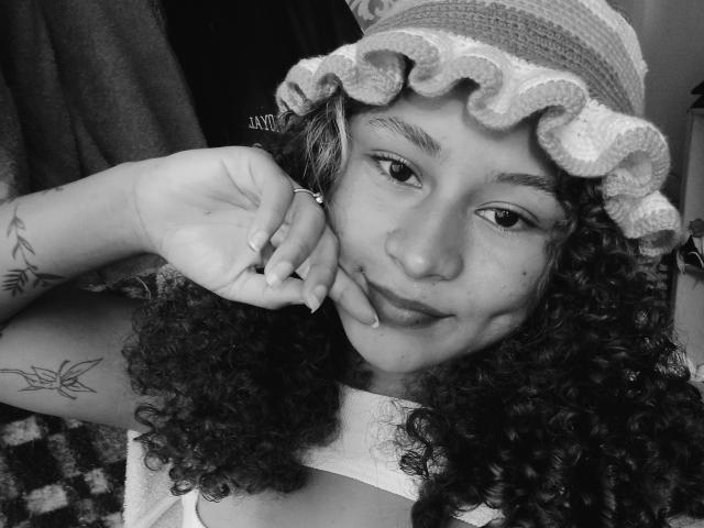 SofiaPassionne - Live porn &amp; sex cam - 29034536