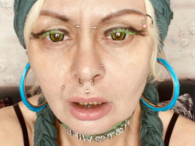 Icecandyshokolade - Live porn &amp; sex cam - 29035811